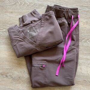 Figs Scrub set size M